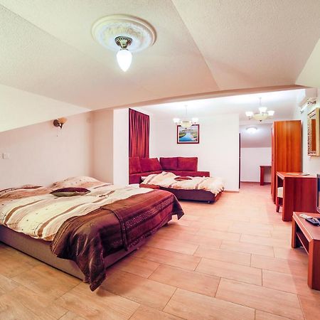 Apartments Risteski Ljubaništa Eksteriør billede