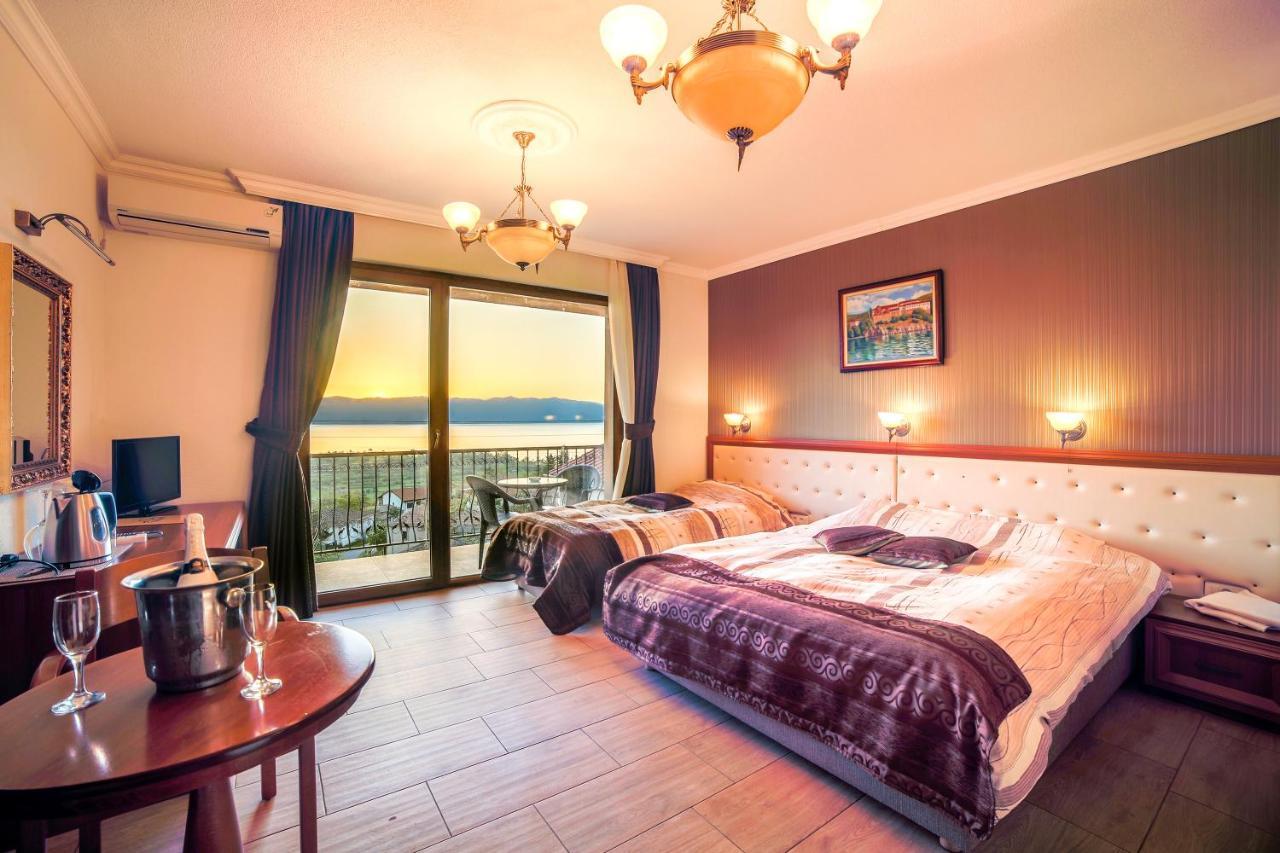 Apartments Risteski Ljubaništa Eksteriør billede