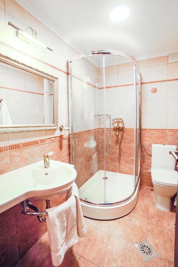 Apartments Risteski Ljubaništa Eksteriør billede