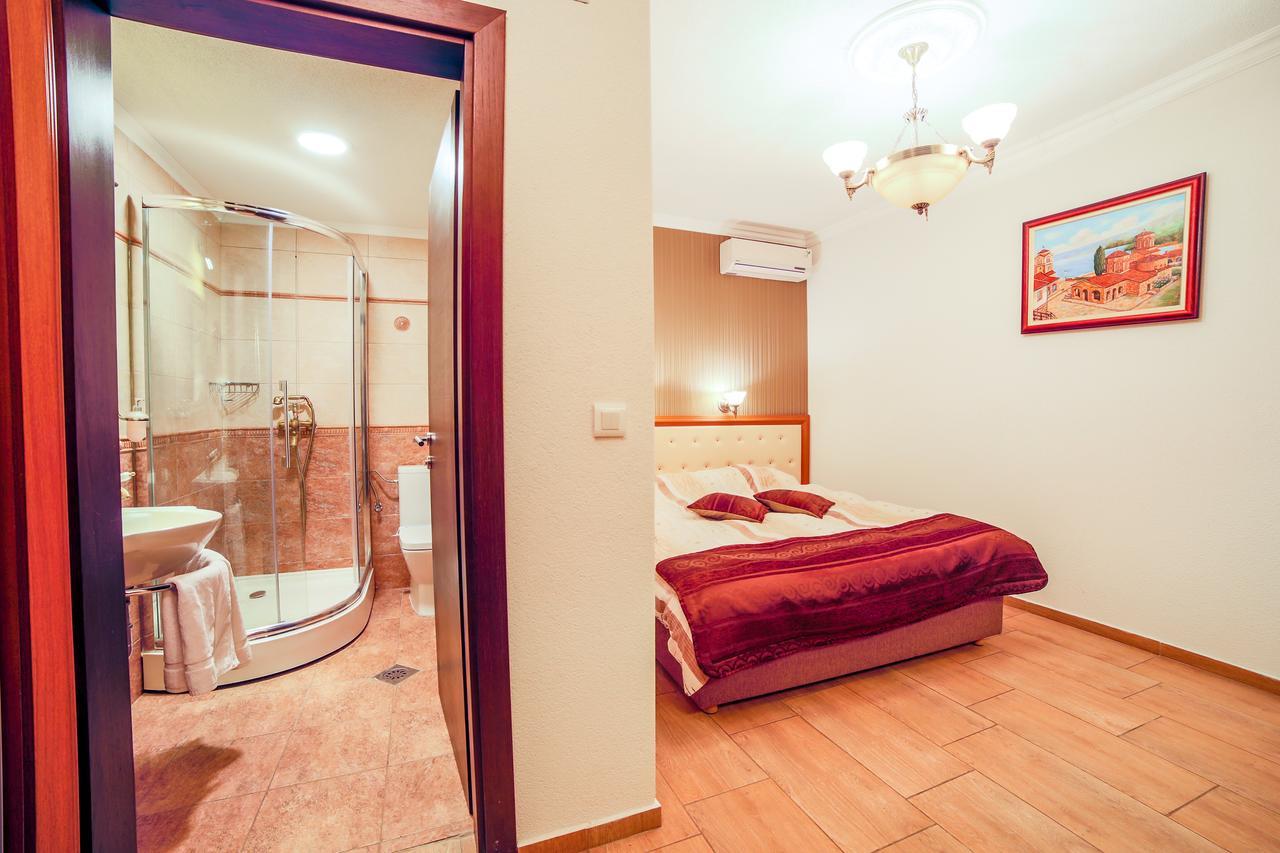 Apartments Risteski Ljubaništa Eksteriør billede